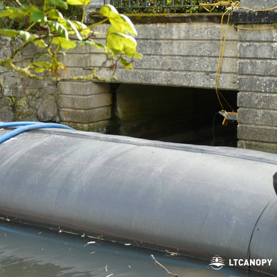 L' usine de Litong en Chine a fabriqué un barrage gonflable en PVC de grande taille