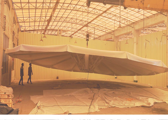 Chine Parapluie extérieure Roche imperméable à l'eau couvrant le vent Tensile tissu auvents Tente de fête auvents hôtel
